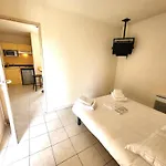 Lägenhetshotell Columba - Meubles Sud