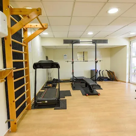 Hotel apartamentowy Columba - Meubles Sud 4*