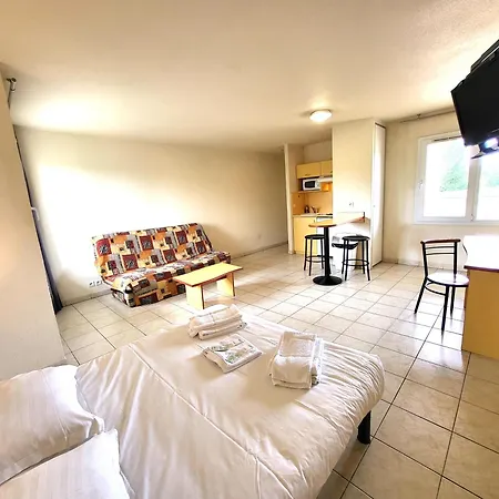 Hotel apartamentowy Columba - Meubles Sud