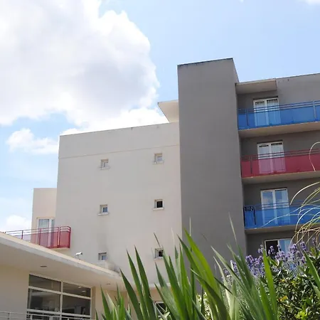 Columba - Meubles Sud 4* Agen